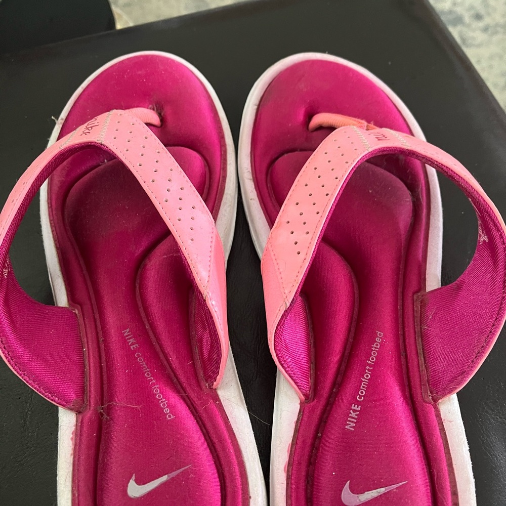 Nike Flip Flops